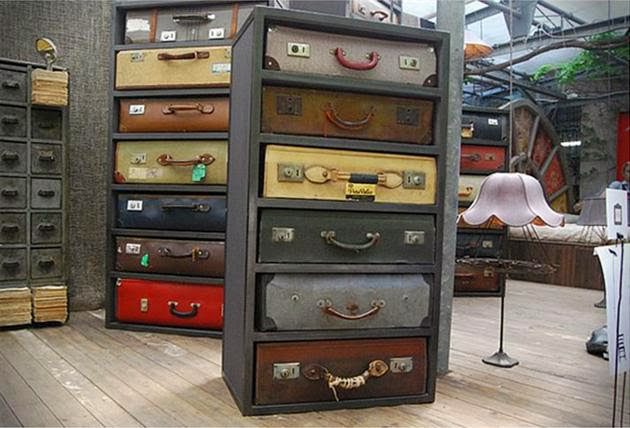 Винтажные шкафчики из чемоданов