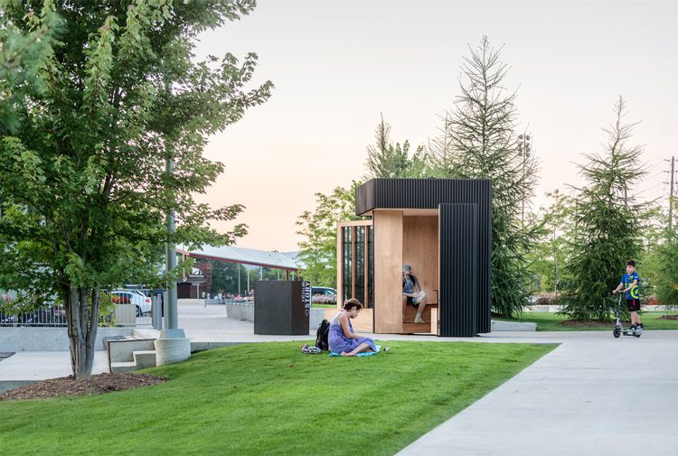 Story Pod, Giant Open-Air Mobile Library 3