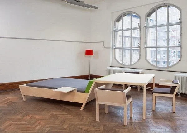 Multifunctional-Bed’n-Table-03