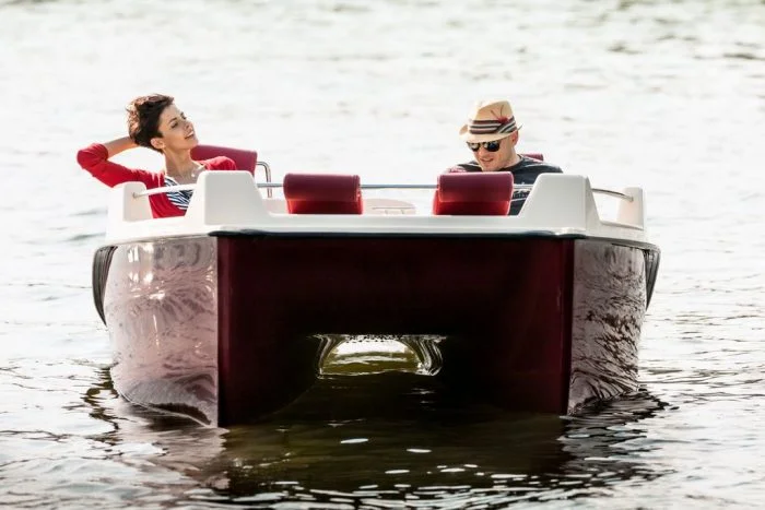 Joystick_Controlled-Joyboat-04