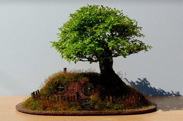 Miniature-Hobbit-Home-2 | iCreatived