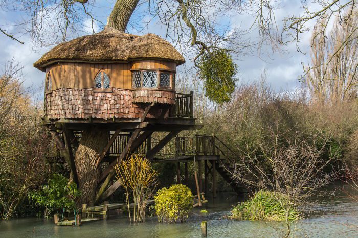25-Most-Beautiful-Tree-Houses-From-All-Over-The-World-04