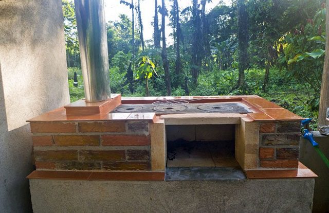 DIY outdoor wood stove oven, cooker, grill and smoker 3