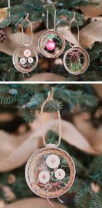 Mason Jar Lid & Chicken Wire Christmas Ornaments