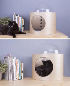 Unique Pet Furniture Spaceship-Inspired Cat Bed