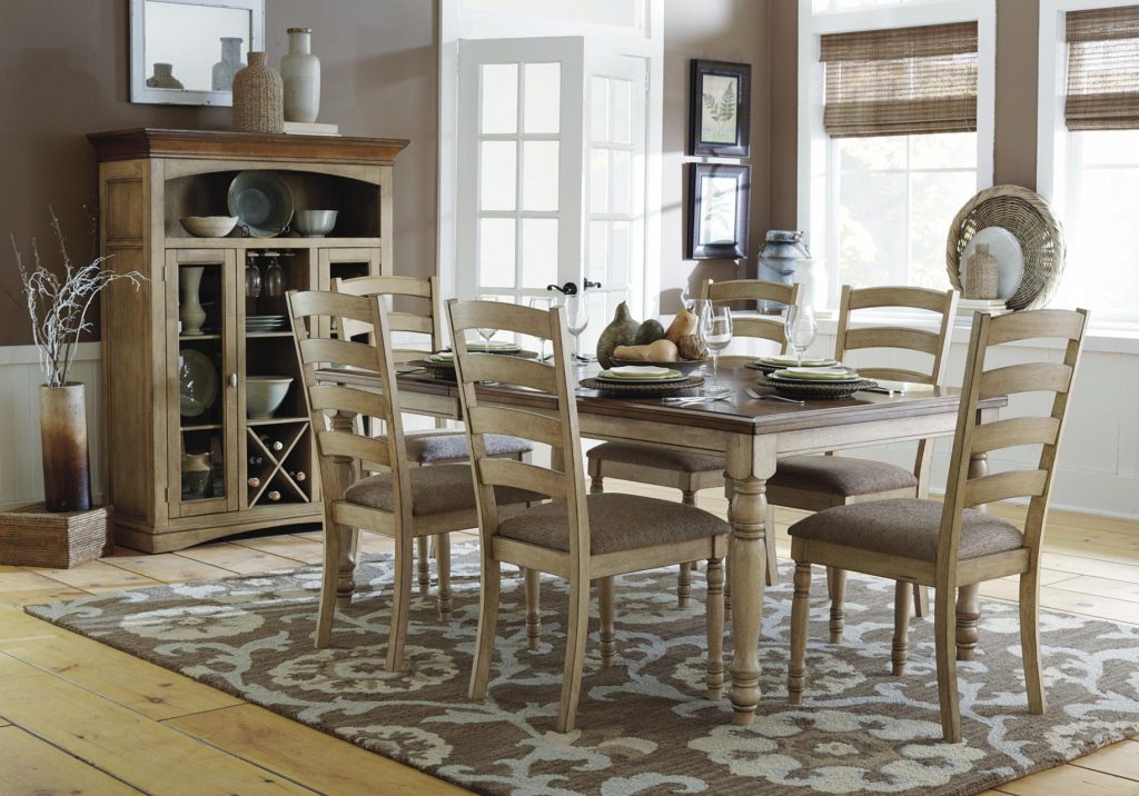 Decorations For Country Style Diningroom | iCreatived