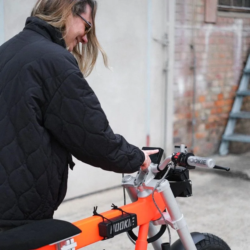 Hookie’s New Bike: The Cake ÖSA flex Orange ANT