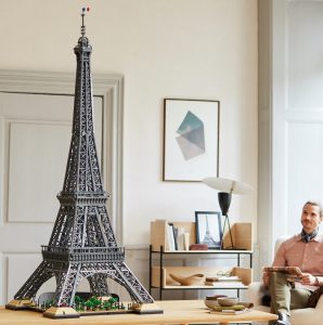 Tallest LEGO Eiffel Tower