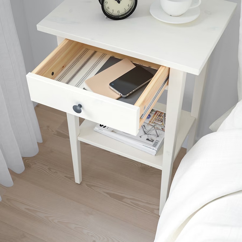 Bedside table for decorating small bedroom