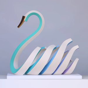 Metal animal sculptures
