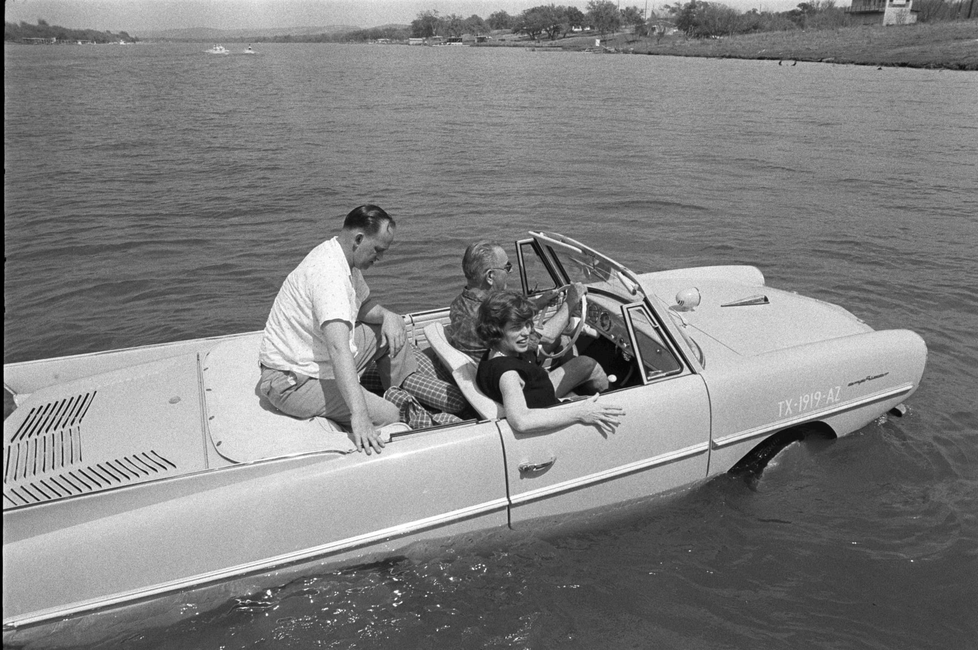 An Amphibious Car From The 60s, The Amphicar