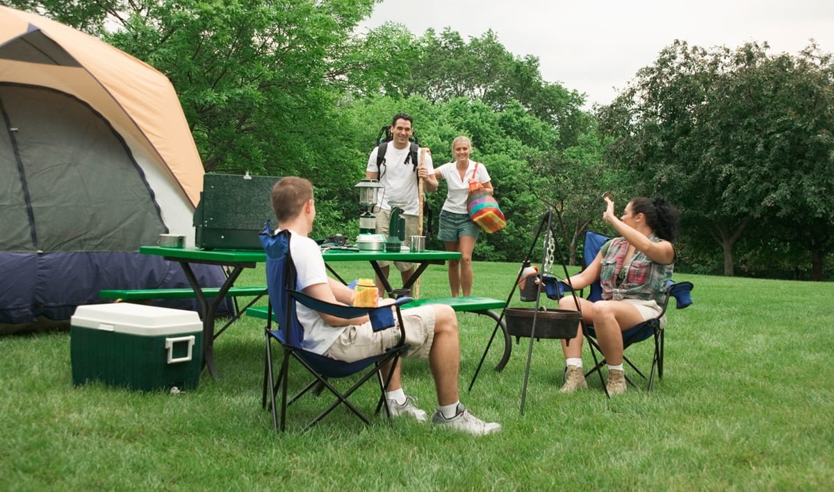 If you wonder about how to keep food cold when camping, be ready to check out our guide below! Icreatived - Camping Tips