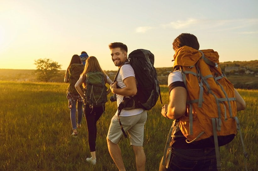 While much emphasis is generally placed on what to wear when hiking summer or winter, it is equally important to know what not to adorn yourself with.