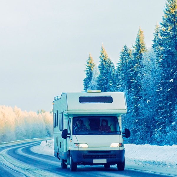 If you wonder how do I winterize my camper, we are here to help you! Check our guide right know to learn about supplies and basic steps.