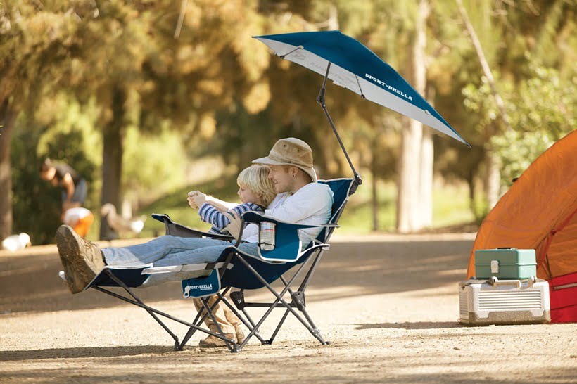 camping chair with umbrealla