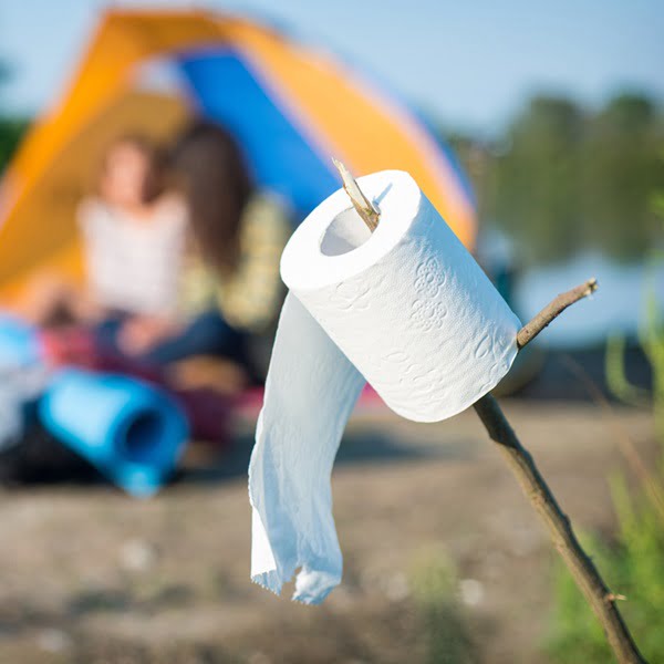 If you wonder how to poop while backpacking or camping, we will walk you through the best practices for handling this basic need.