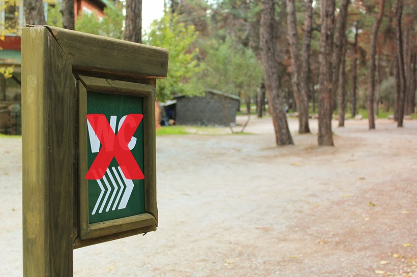 If you wonder how to poop while backpacking or camping, we will walk you through the best practices for handling this basic need.