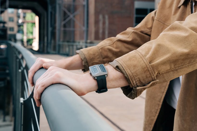 a man wearing wristwatch