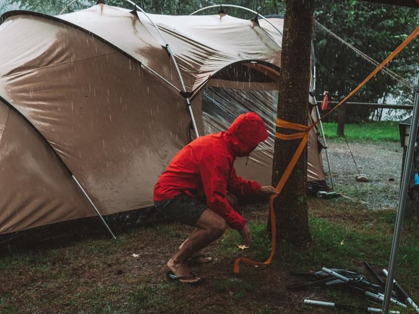 For anyone who enjoys the great outdoors, knowing how to stay safe in a thunderstorm while camping is essential.