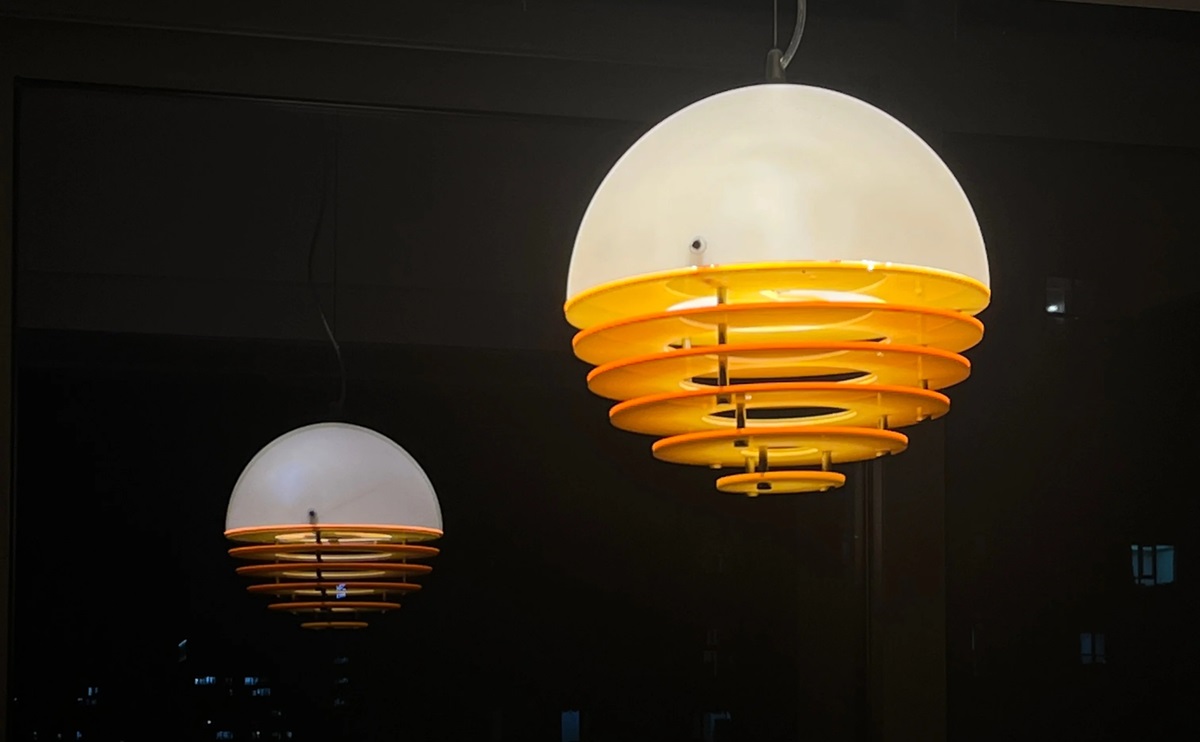 cyberpunk-sunset-lamp-is-the-perfect-mood-light-for-2025