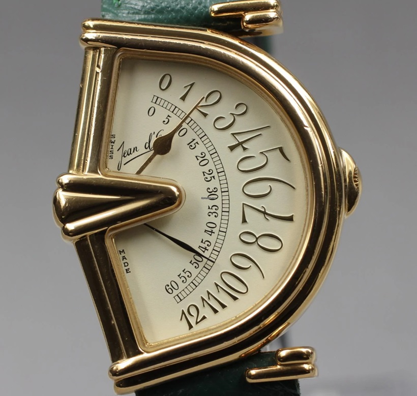 The Jean d'eve Sectora watch series holds a special place in the horology industry for its revolutionary approach to timekeeping.